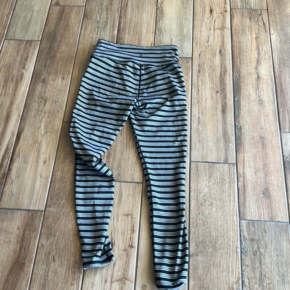 Athlete size M black and grey leggings